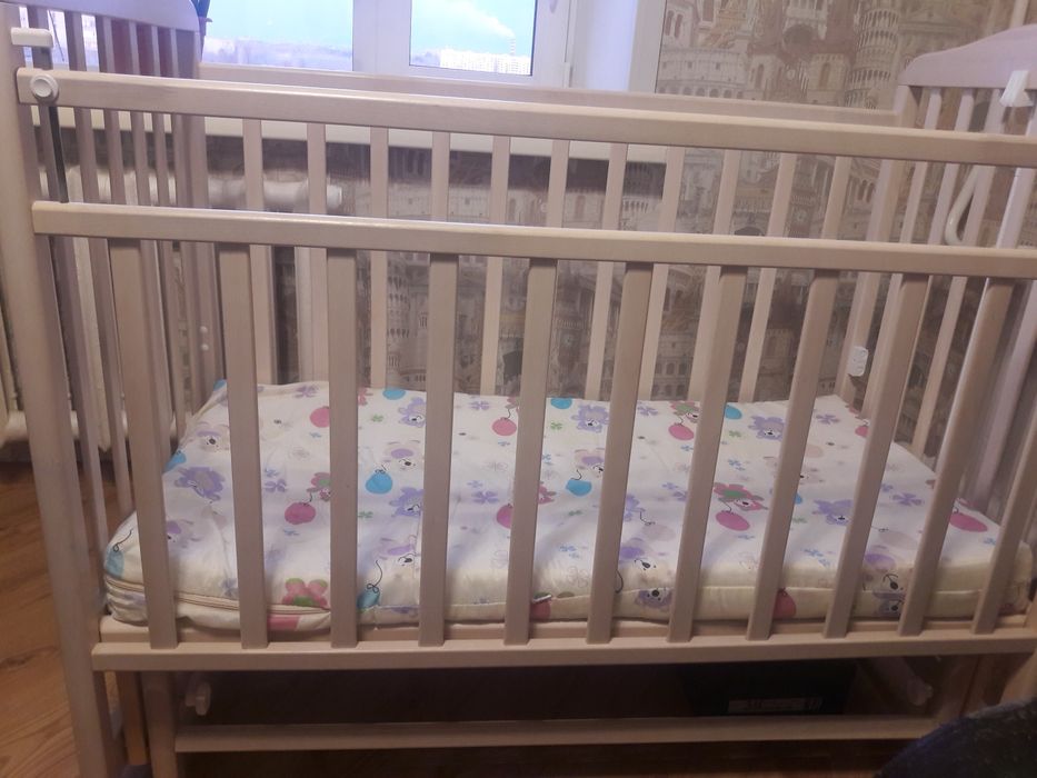 Продам детскую кровать