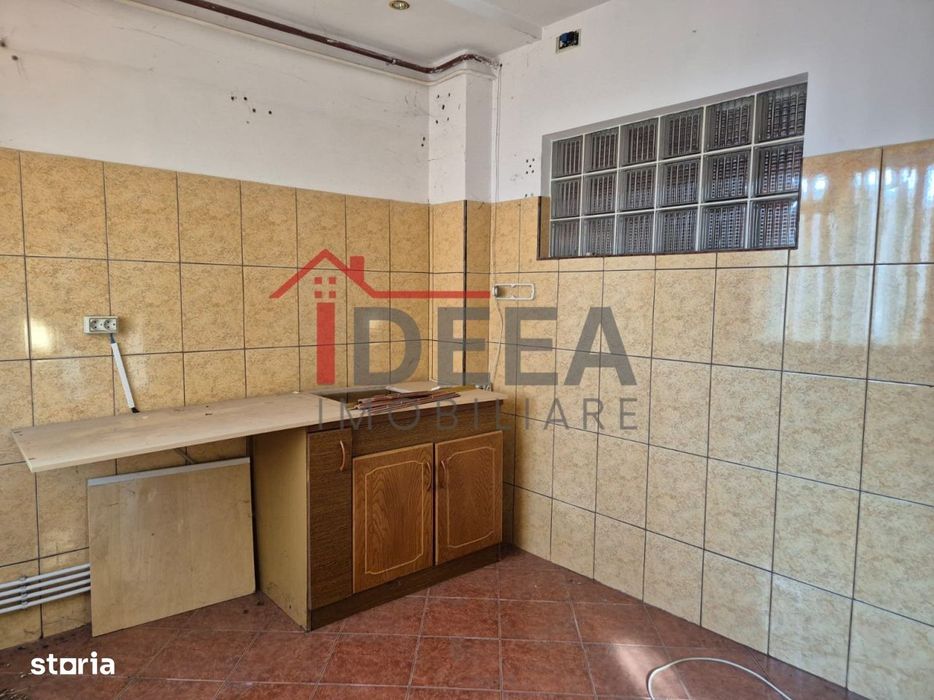 Apartament cu 4 camere și 2 băi, 78,5 mp, logie și boxă, Bld. Traian