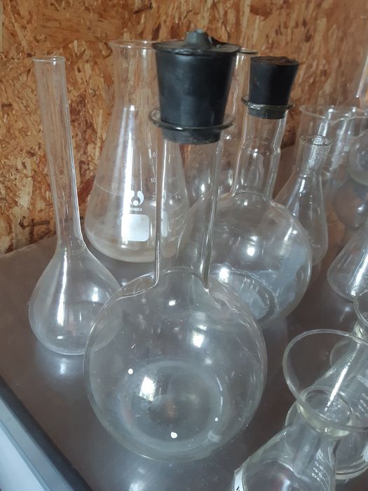 Продам колбы, посуду