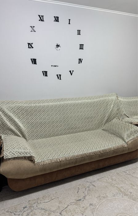 Срочно продается Диван с креслом