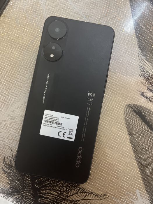 telefon Oppo A78 5G