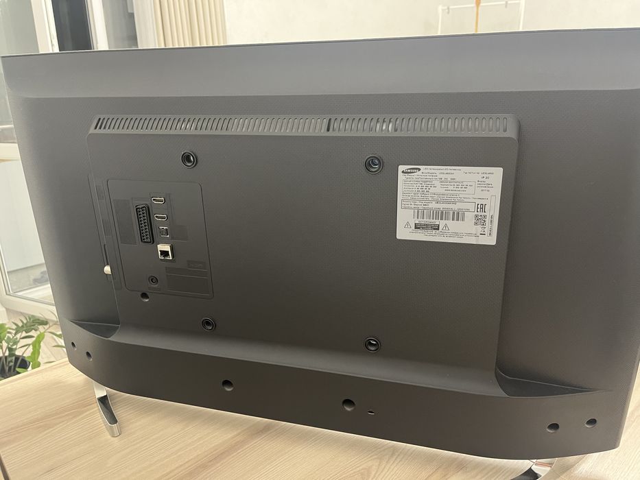 Телевизор Samsung