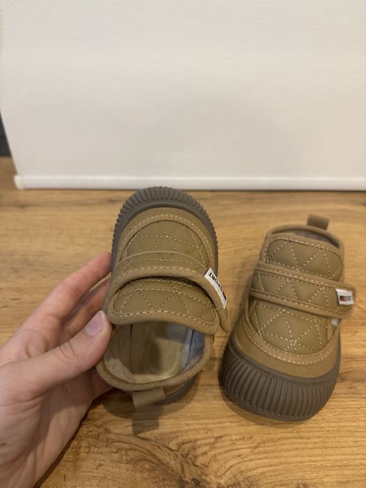 Димесезонные ботиночки новые