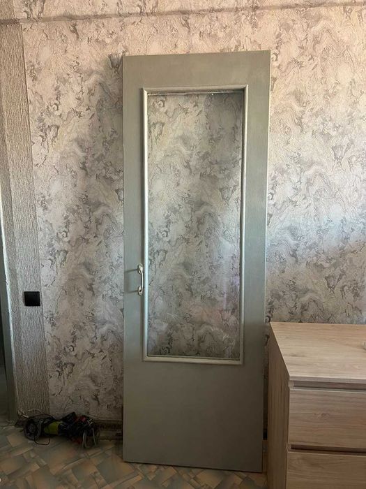 Двери межкомнатные - отдам даром!