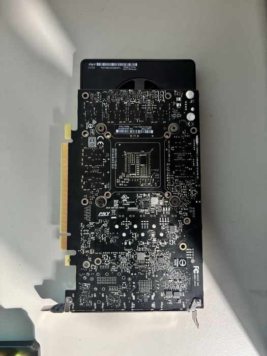 Placa video Nvidia Quadro P2000 . 5Gb-GDDR5/160bit