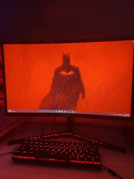 Монитор Samsung LC24RG50FZIXCI черный  144 герц 23.5