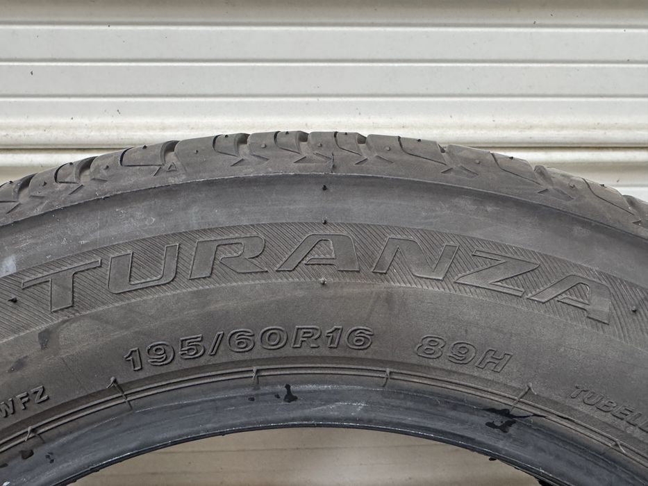 Автомобилни гуми 195 60 16 Bridgestone
