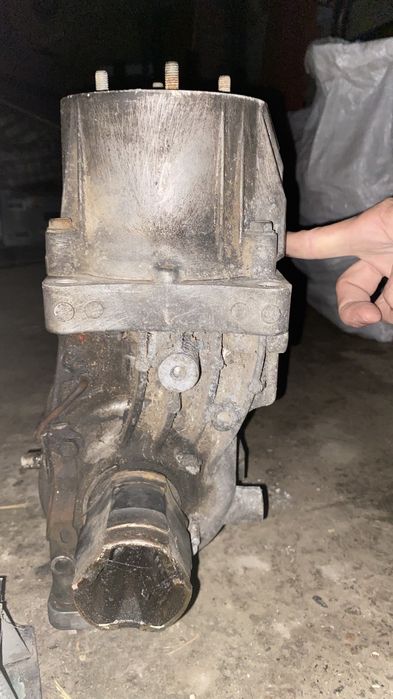 Редуктор на Рав 4 поколение 3