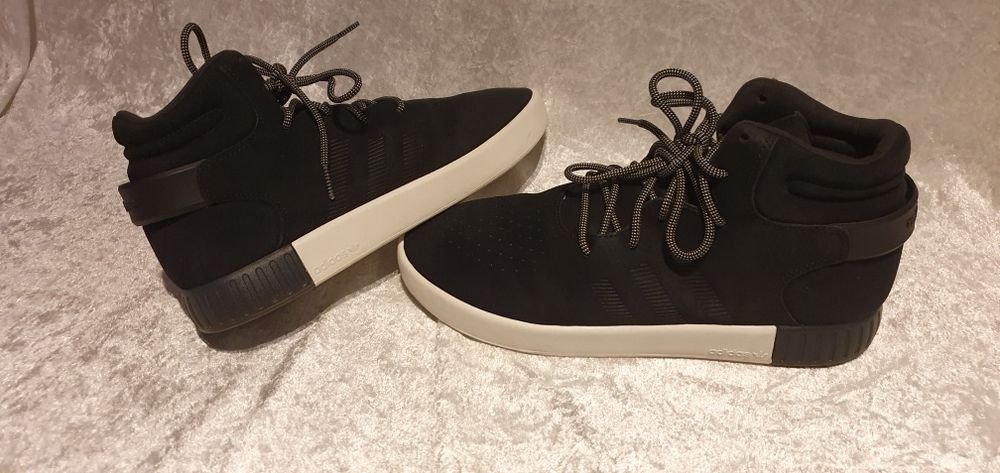 Adidas gheata Tubular