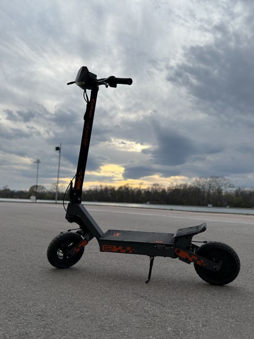 Електрическа тротинетка Kukirin g2