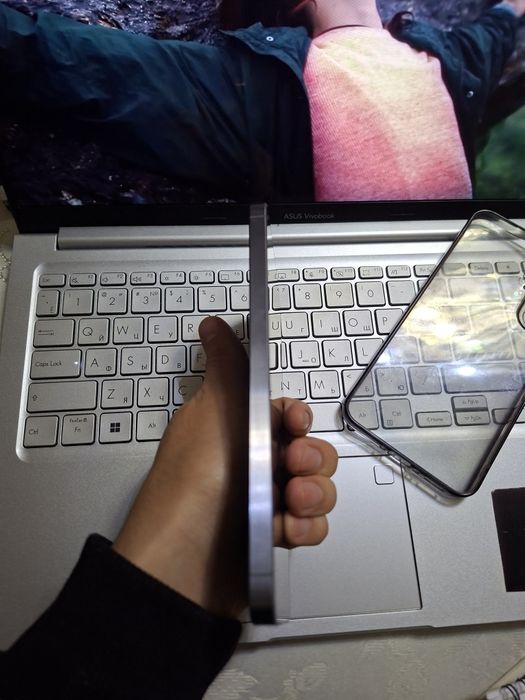 Продаю Samsung galaxy A56 8/256