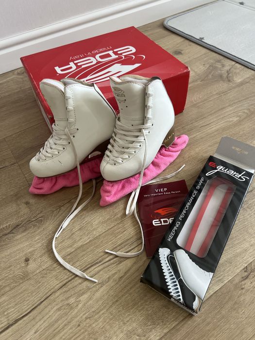 Продам Коньки edea Motivo 195