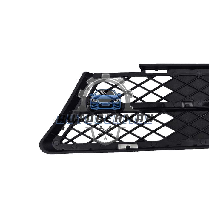 BMW 3 серия E90 E91 Решетка за халоген в предна броня  320 330 бмв