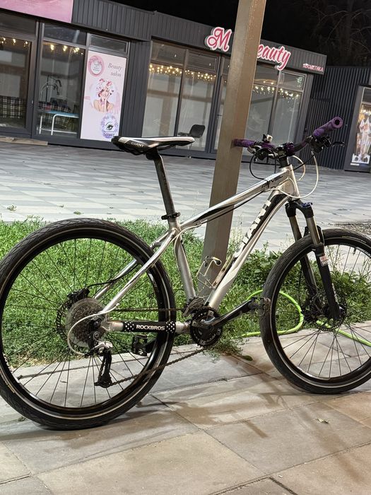 Giant revel 1 2012