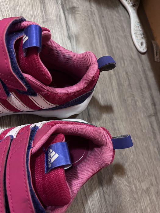 Маратонки adidas 33 намер