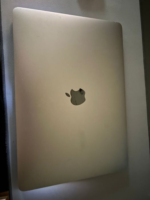 Macbook m1 2020 schimb cu laptop windows