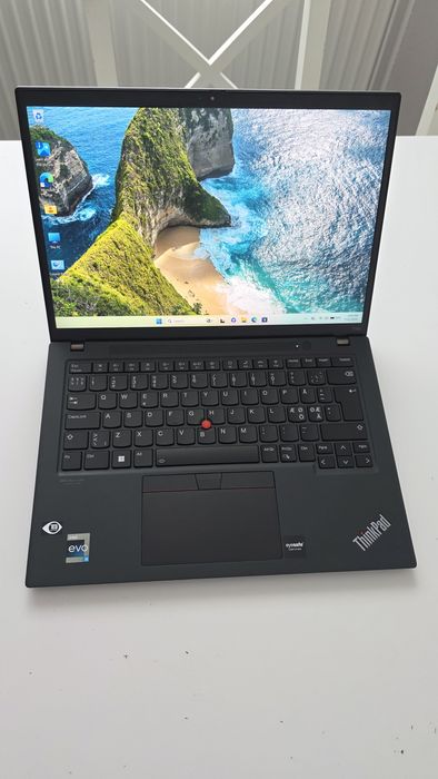 Lenovo ThinKpad T 14S Gen 3 Intel i.5 1240P 16 gb ddr5!!!