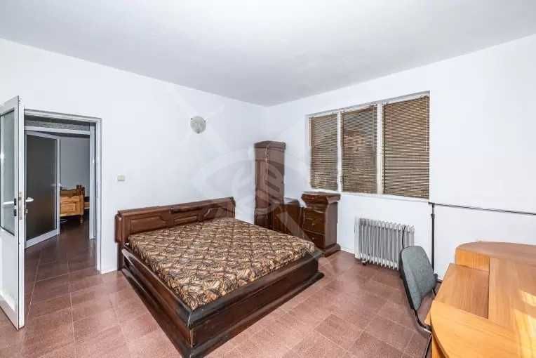 Дава се под наем Тристаен апартамент в Пловдив, Мараша - 100 кв.м за 498.27 € - Снимка #3