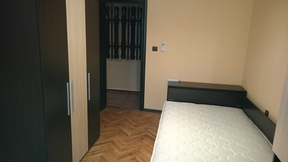 Дава се под наем Тристаен апартамент в Варна, Общината - 70 кв.м за 561 € - Снимка #5