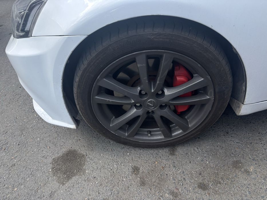 Продам диски от lexus с резиной