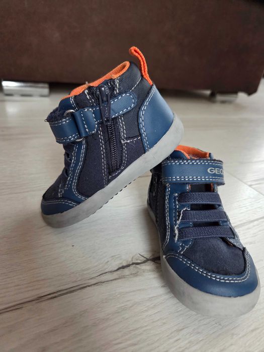 Бебешки кецове GEOX