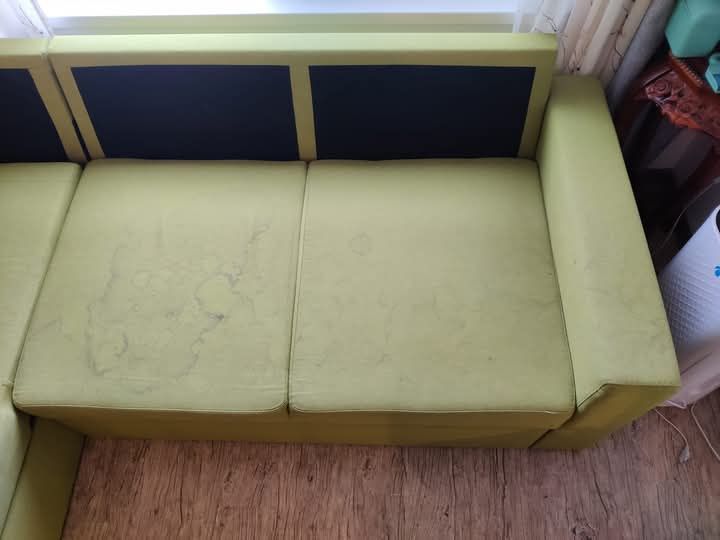 Професионално машинно пране на мека мебел област Бургас