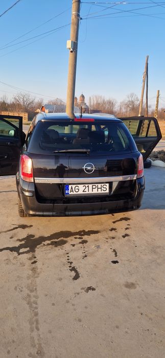 Pret 4250 € usor negociabil