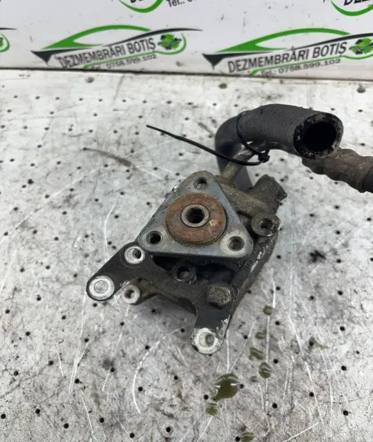 Pompa servodirectie mecanica BMW Seria 3 2000 316i MT (105 hp)
