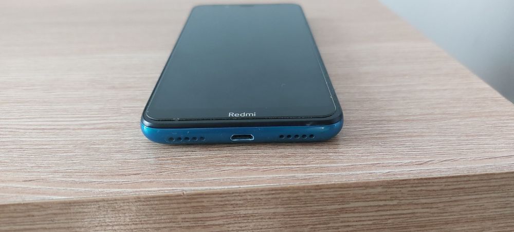 Телефон Redmi 7A