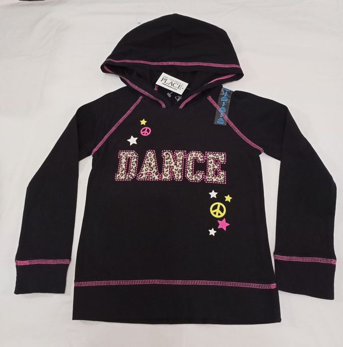 Фирменная кофточка для девочки