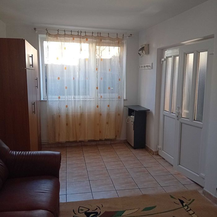 Inchiriez Apartament in Bucsinescu La Casa
