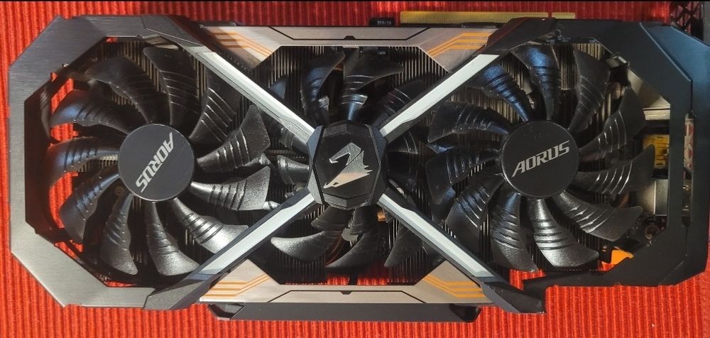 Видеокарта  GTX Gigabyte AORUS 1080TI