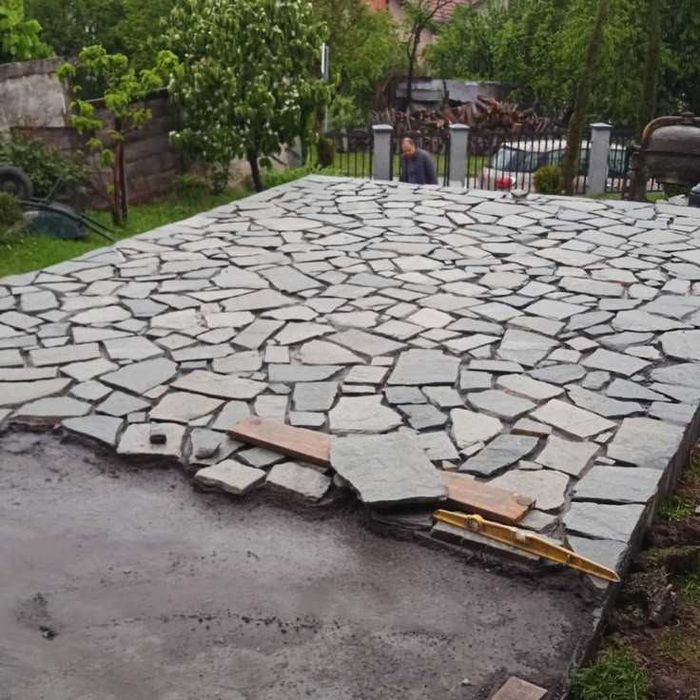 piatra naturala de munte cu montaj profesional