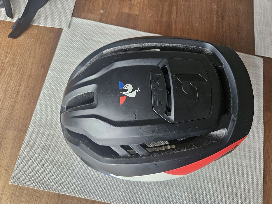 Bolle Furo Mips  каска