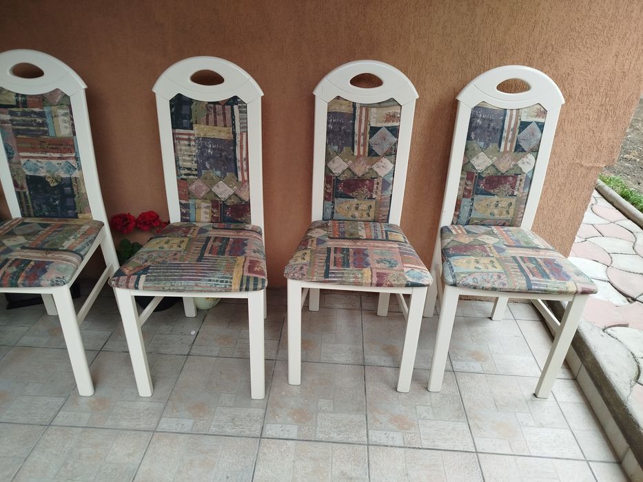 Masa extensibila lemn +scaune 8buc