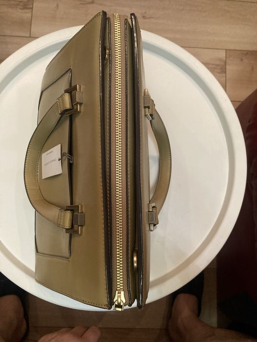 Оригинальная сумка Charles & Keith