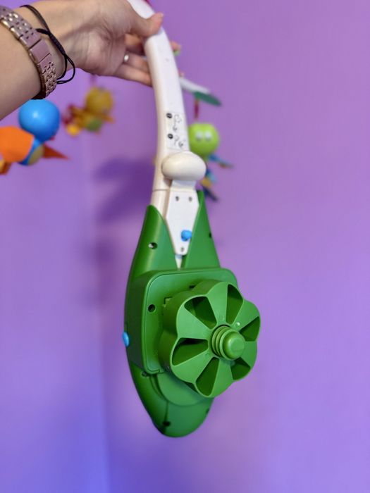 Бебешка музикална въртележка Fisher-Price