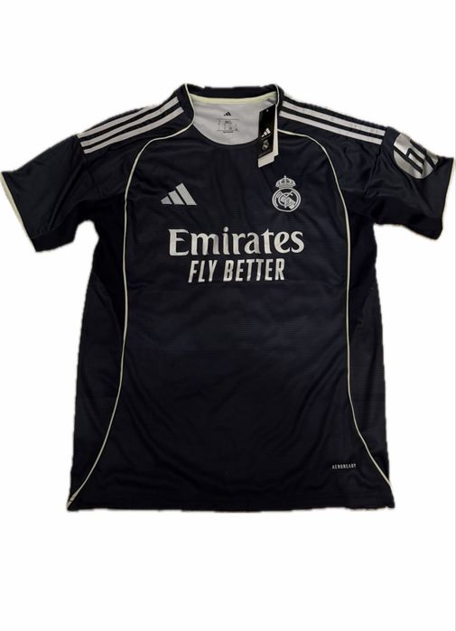 Tricou real madrid