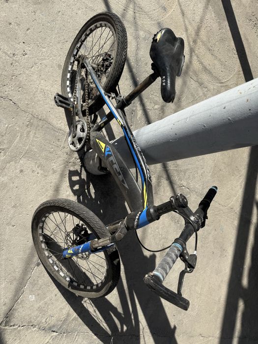 Велосипед детский в отличном состояний