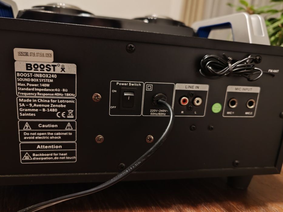 Vand boxa bluetooth, 140w,  iesire mic karaoke, usb, fm