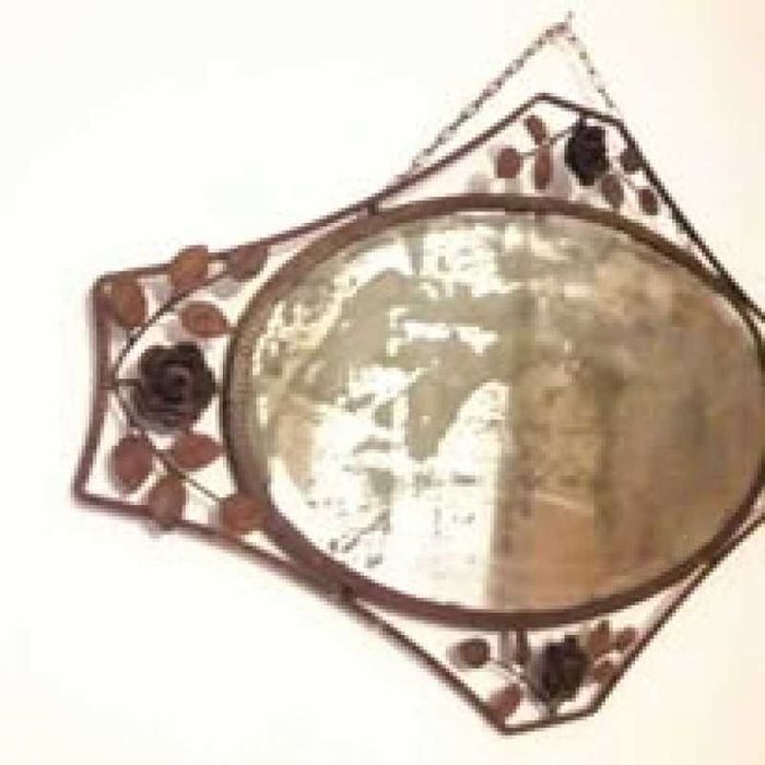 Oglinda cu rama din fier forjat facut manual