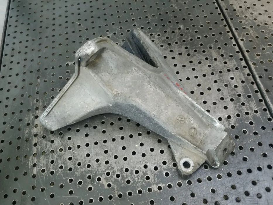 suport motor 1.9 tdi avb audi a4 b6 8e0199408d