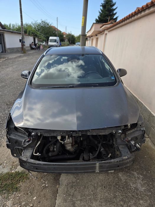 Opel Astra 1.7 на части