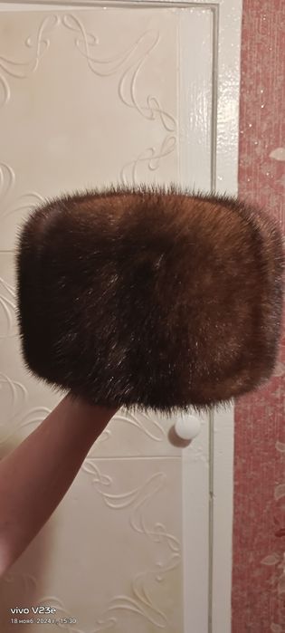 Норковая шапка мжская .