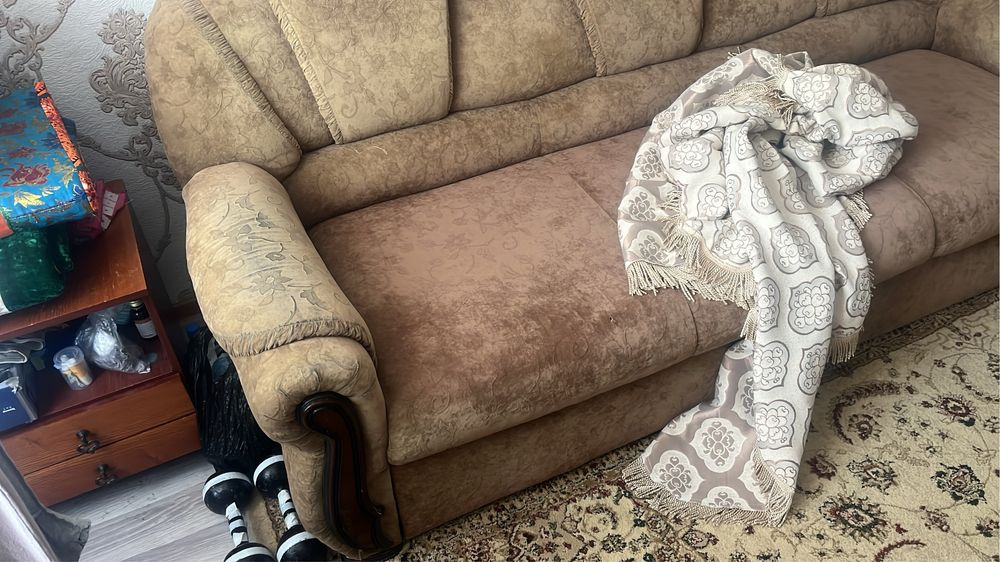 Диван и кресло бесплатно,самовывоз!