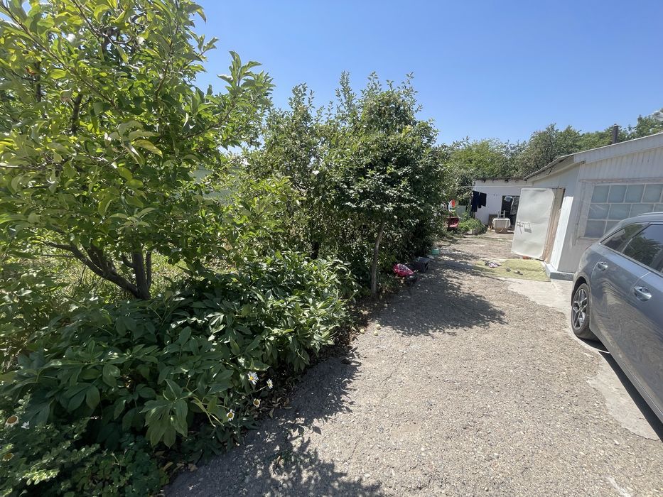 Продам дом с участком торг есть