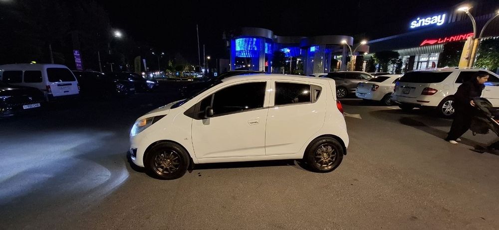 Chevrolet Spark 2017 — 3