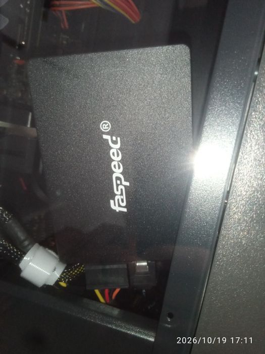 SSD 480GB под систему и игры