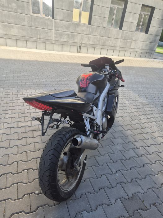 Suzuki sv 650s limitat a2
