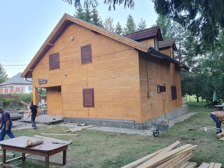 Sablare, curățare, vopsire lemn metal